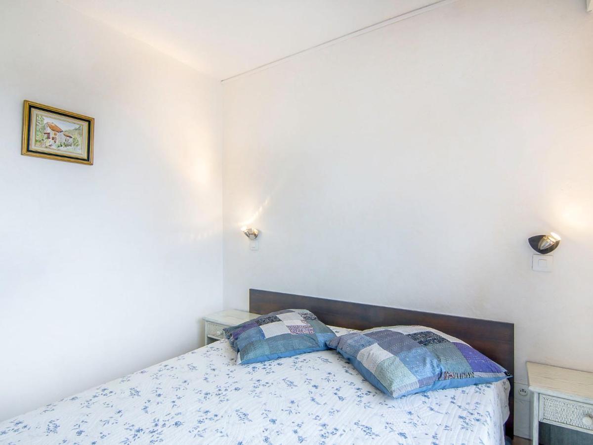 Apartment Eden Parc-4 By Interhome แซ็ง-ทรอเป ภายนอก รูปภาพ